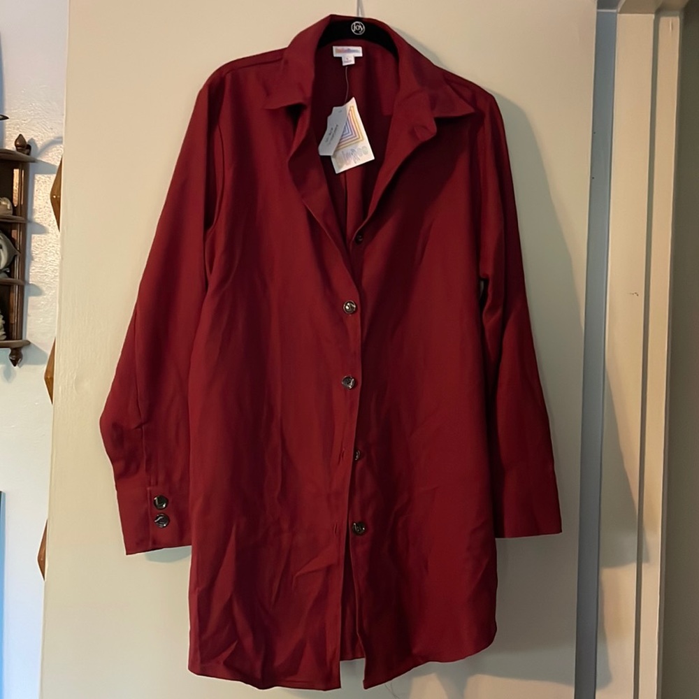 Lularoe Burgundy shacket size large EUC